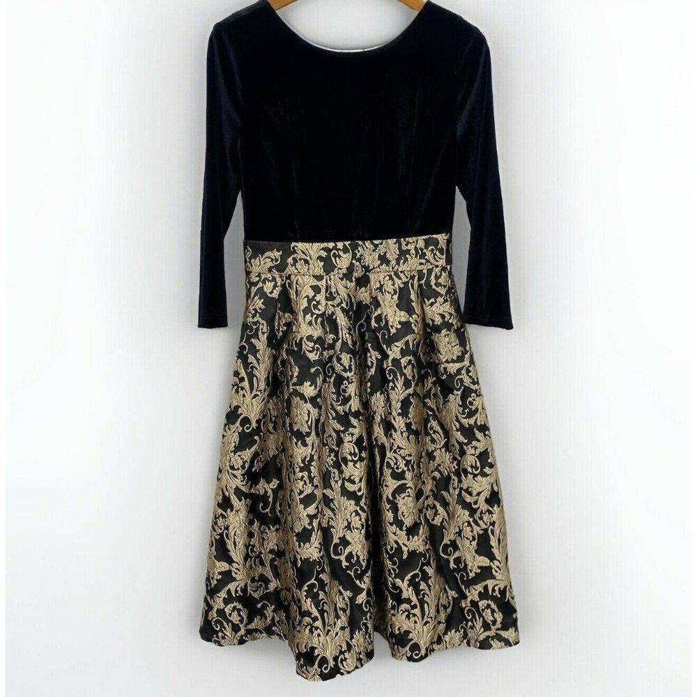 Fever London Occasion Dress Women's Size 6 Sanderson Velvet Dress NWT‎